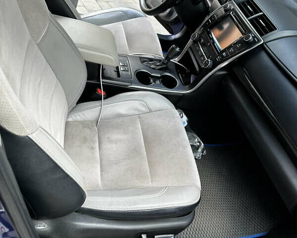 Синий Тойота Камри, объемом двигателя 3.5 л и пробегом 184 тыс. км за 13500 $, фото 11 на Automoto.ua