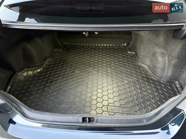 Синий Тойота Камри, объемом двигателя 2.49 л и пробегом 116 тыс. км за 16500 $, фото 17 на Automoto.ua