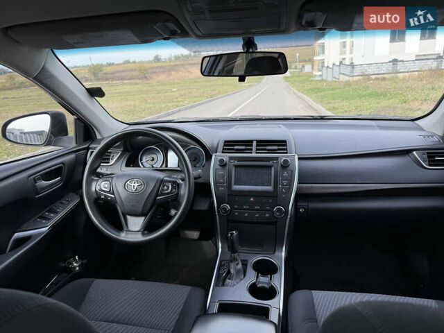 Синій Тойота Камрі, об'ємом двигуна 2.49 л та пробігом 205 тис. км за 13500 $, фото 12 на Automoto.ua