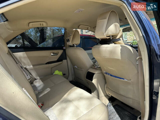 Синій Тойота Камрі, об'ємом двигуна 2.5 л та пробігом 295 тис. км за 14300 $, фото 10 на Automoto.ua