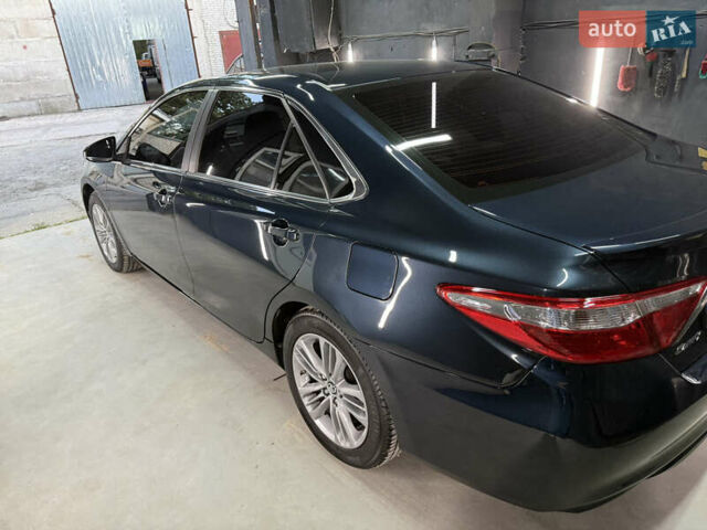 Синий Тойота Камри, объемом двигателя 2.49 л и пробегом 116 тыс. км за 16500 $, фото 2 на Automoto.ua