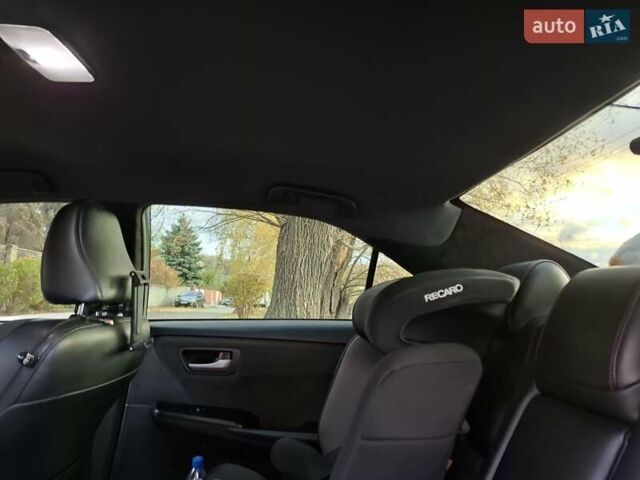 Синий Тойота Камри, объемом двигателя 2.49 л и пробегом 160 тыс. км за 16200 $, фото 9 на Automoto.ua