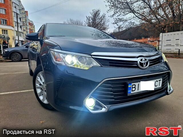 Синий Тойота Камри, объемом двигателя 2.5 л и пробегом 147 тыс. км за 16800 $, фото 7 на Automoto.ua