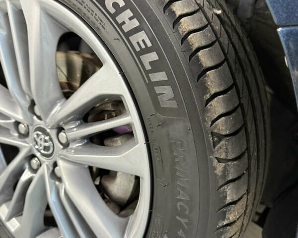 Синий Тойота Камри, объемом двигателя 2.49 л и пробегом 116 тыс. км за 16500 $, фото 13 на Automoto.ua