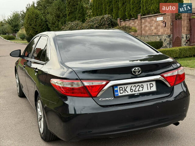 Синій Тойота Камрі, об'ємом двигуна 2.49 л та пробігом 205 тис. км за 13500 $, фото 5 на Automoto.ua