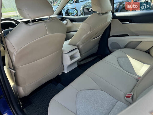 Синий Тойота Камри, объемом двигателя 2.5 л и пробегом 200 тыс. км за 17000 $, фото 11 на Automoto.ua