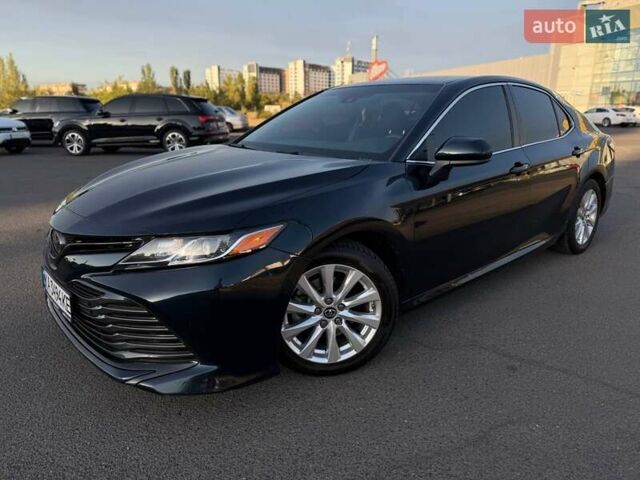 Синій Тойота Камрі, об'ємом двигуна 2.49 л та пробігом 145 тис. км за 19500 $, фото 8 на Automoto.ua