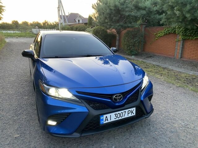 Тойота Камри 2017 в Василькове на Automoto.ua Синий Тойота Камри, объемом двигателя 2.5 л и пробегом 150 тыс. км за 16600 $, фото 18 на Automoto.ua