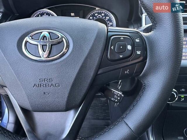 Синий Тойота Камри, объемом двигателя 2.5 л и пробегом 170 тыс. км за 12900 $, фото 32 на Automoto.ua