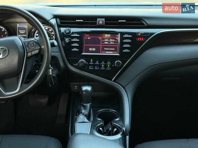 Синій Тойота Камрі, об'ємом двигуна 2.49 л та пробігом 145 тис. км за 19500 $, фото 38 на Automoto.ua