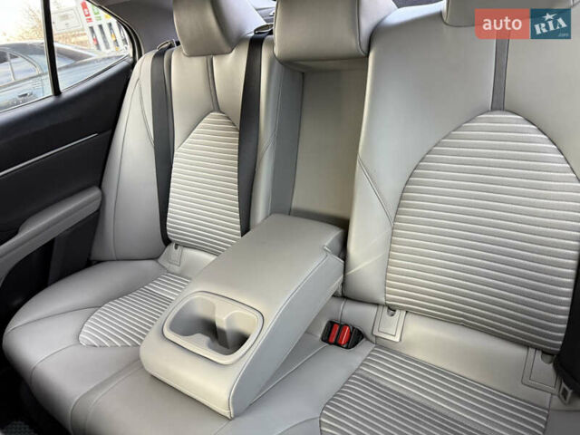 Синий Тойота Камри, объемом двигателя 2.49 л и пробегом 92 тыс. км за 15999 $, фото 12 на Automoto.ua