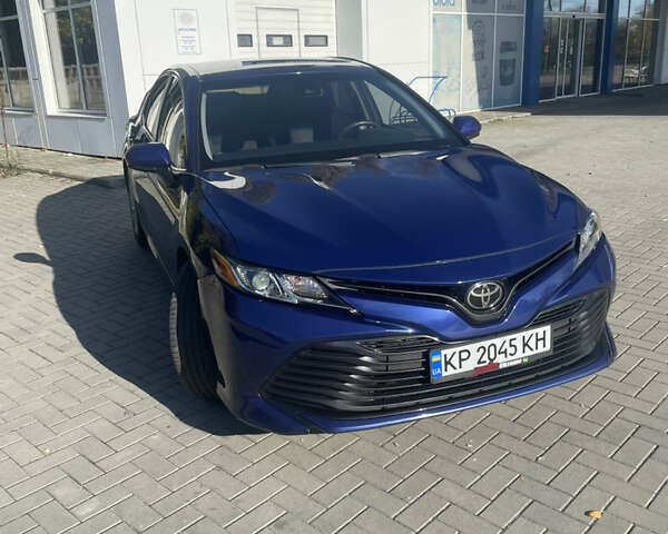Синий Тойота Камри, объемом двигателя 2.49 л и пробегом 159 тыс. км за 18500 $, фото 2 на Automoto.ua