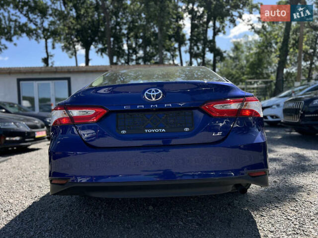 Синий Тойота Камри, объемом двигателя 2.5 л и пробегом 200 тыс. км за 17000 $, фото 5 на Automoto.ua