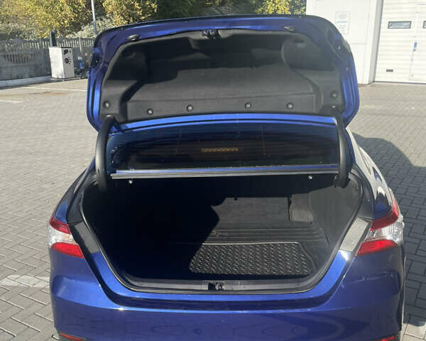 Синий Тойота Камри, объемом двигателя 2.49 л и пробегом 159 тыс. км за 18500 $, фото 20 на Automoto.ua