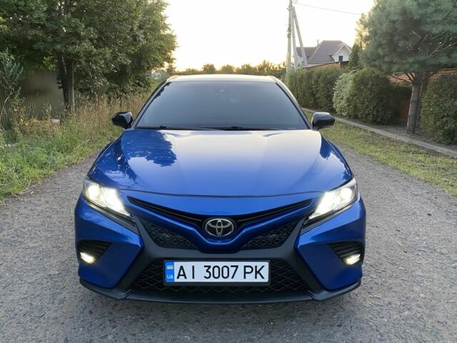 Тойота Камри 2017 в Василькове на Automoto.ua Синий Тойота Камри, объемом двигателя 2.5 л и пробегом 150 тыс. км за 16600 $, фото 19 на Automoto.ua