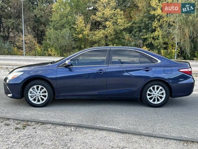 Синий Тойота Камри, объемом двигателя 2.5 л и пробегом 170 тыс. км за 12900 $, фото 8 на Automoto.ua