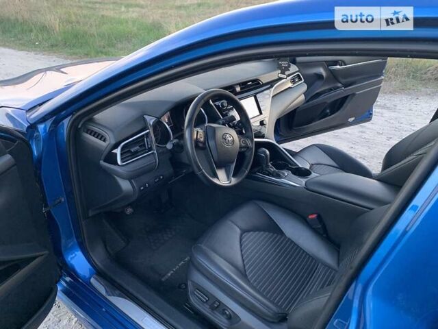 Синий Тойота Камри, объемом двигателя 2.49 л и пробегом 100 тыс. км за 22500 $, фото 8 на Automoto.ua