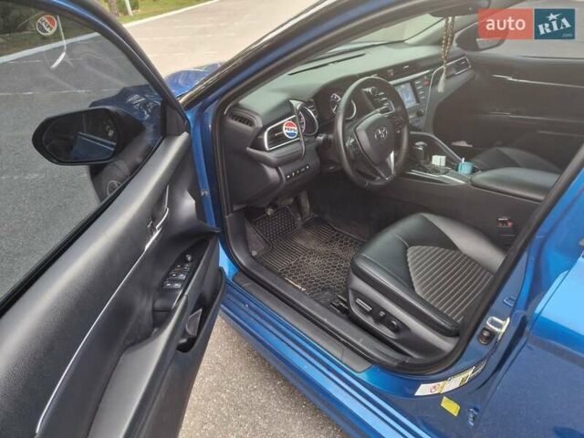 Синий Тойота Камри, объемом двигателя 2.49 л и пробегом 153 тыс. км за 18300 $, фото 25 на Automoto.ua