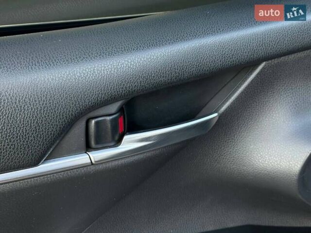 Синій Тойота Камрі, об'ємом двигуна 2.49 л та пробігом 145 тис. км за 19500 $, фото 30 на Automoto.ua