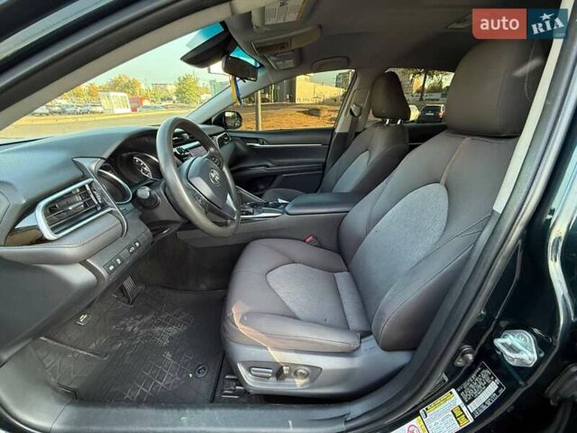 Синій Тойота Камрі, об'ємом двигуна 2.49 л та пробігом 145 тис. км за 19500 $, фото 27 на Automoto.ua