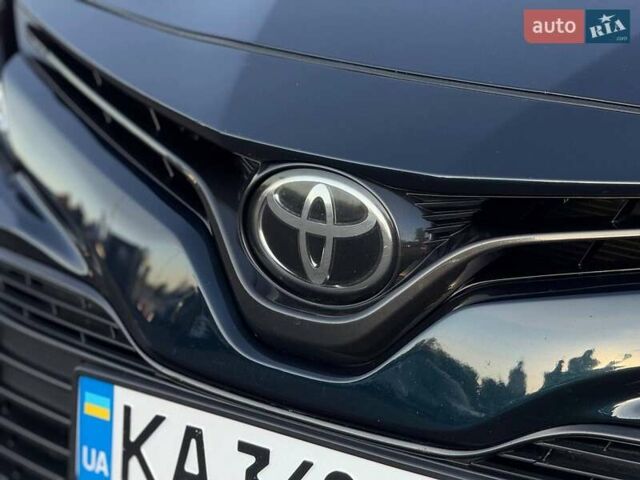 Синій Тойота Камрі, об'ємом двигуна 2.49 л та пробігом 145 тис. км за 19500 $, фото 7 на Automoto.ua