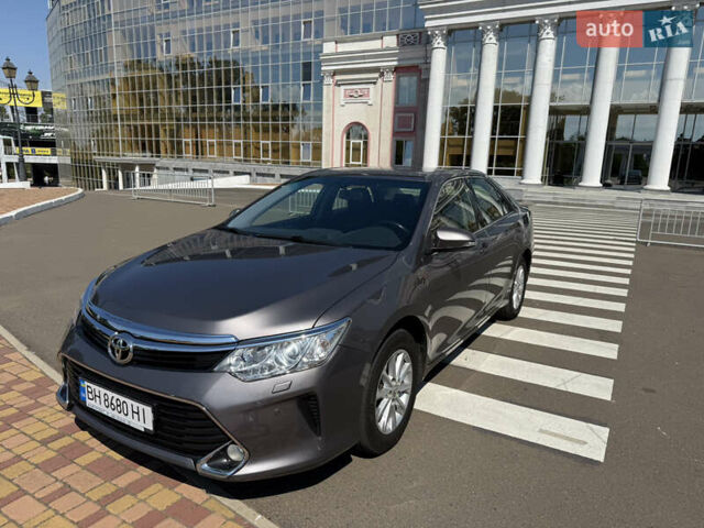 Синій Тойота Камрі, об'ємом двигуна 2.5 л та пробігом 86 тис. км за 17500 $, фото 1 на Automoto.ua