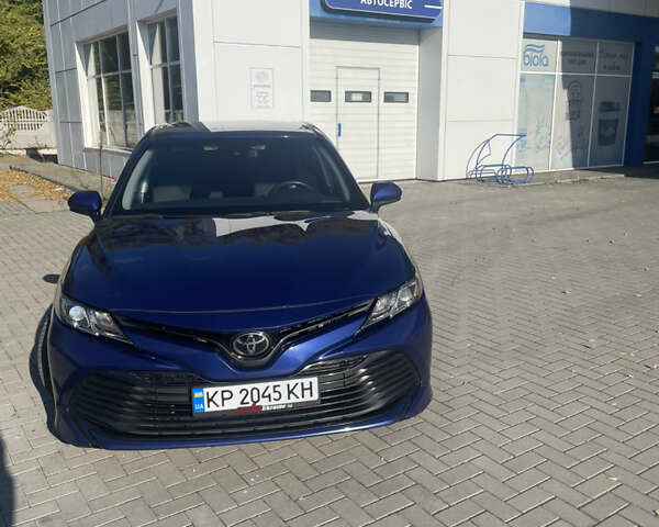 Синий Тойота Камри, объемом двигателя 2.49 л и пробегом 159 тыс. км за 18500 $, фото 3 на Automoto.ua