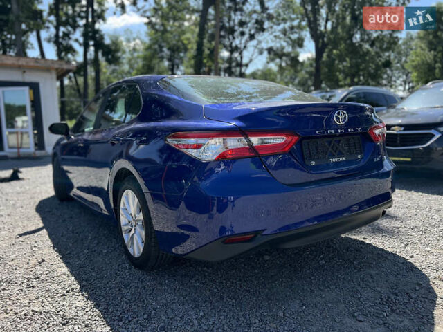 Синий Тойота Камри, объемом двигателя 2.5 л и пробегом 200 тыс. км за 17000 $, фото 2 на Automoto.ua