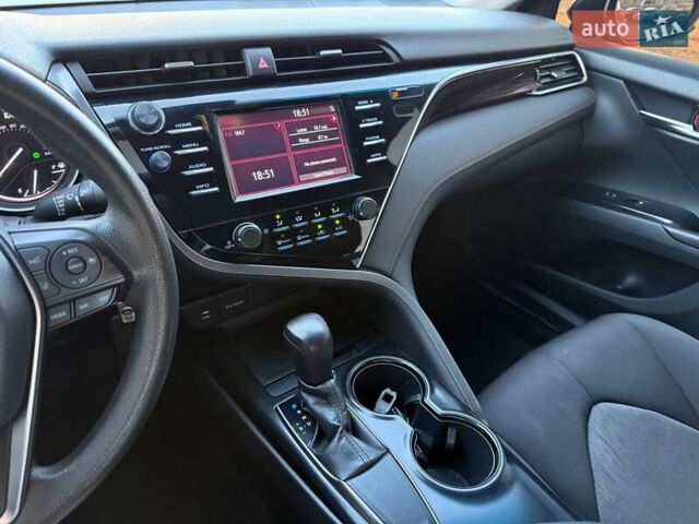 Синій Тойота Камрі, об'ємом двигуна 2.49 л та пробігом 145 тис. км за 19500 $, фото 44 на Automoto.ua