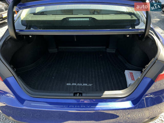 Синий Тойота Камри, объемом двигателя 2.5 л и пробегом 200 тыс. км за 17000 $, фото 13 на Automoto.ua
