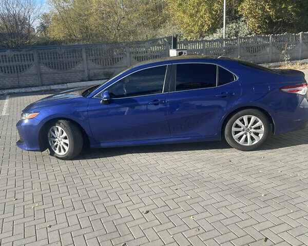 Синий Тойота Камри, объемом двигателя 2.49 л и пробегом 159 тыс. км за 18500 $, фото 17 на Automoto.ua