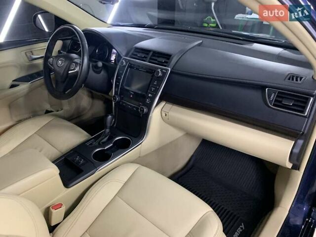 Синій Тойота Камрі, об'ємом двигуна 2.49 л та пробігом 124 тис. км за 16500 $, фото 14 на Automoto.ua