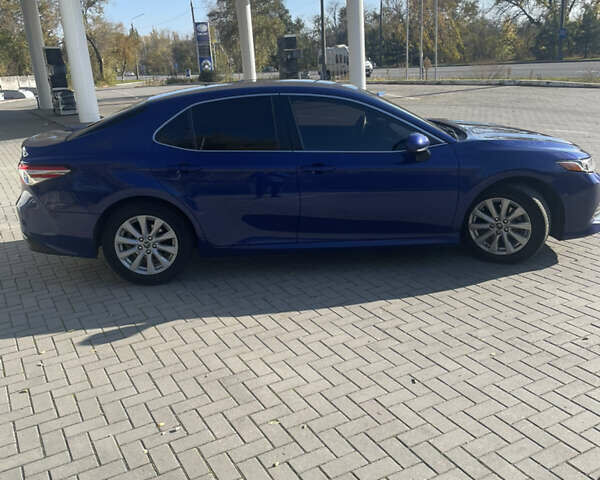 Синий Тойота Камри, объемом двигателя 2.49 л и пробегом 159 тыс. км за 18500 $, фото 13 на Automoto.ua
