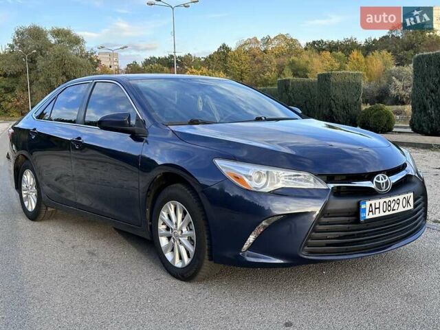 Синий Тойота Камри, объемом двигателя 2.5 л и пробегом 170 тыс. км за 12900 $, фото 3 на Automoto.ua
