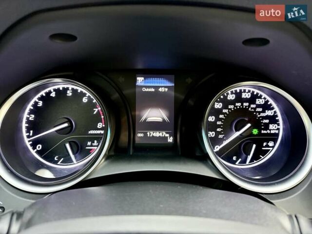 Синий Тойота Камри, объемом двигателя 2.49 л и пробегом 174 тыс. км за 18000 $, фото 15 на Automoto.ua