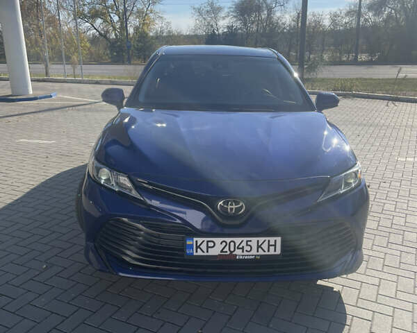 Синий Тойота Камри, объемом двигателя 2.49 л и пробегом 159 тыс. км за 18500 $, фото 1 на Automoto.ua