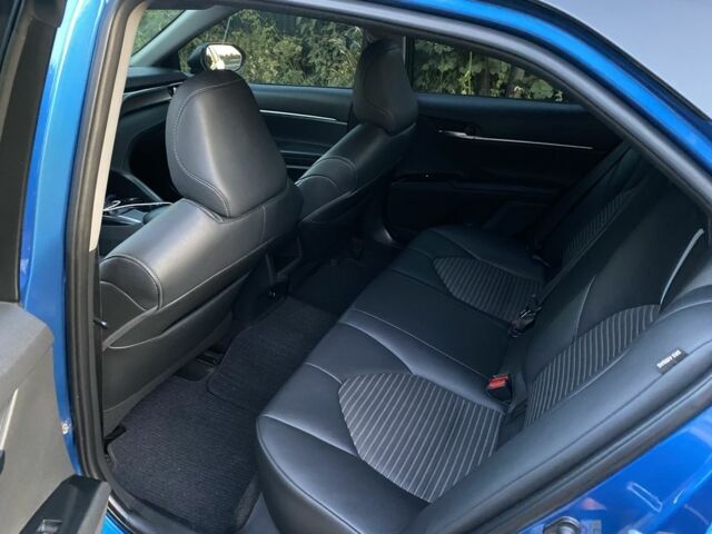 Тойота Камри 2017 в Василькове на Automoto.ua Синий Тойота Камри, объемом двигателя 2.5 л и пробегом 150 тыс. км за 16600 $, фото 12 на Automoto.ua