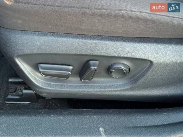 Синій Тойота Камрі, об'ємом двигуна 2.49 л та пробігом 145 тис. км за 19500 $, фото 32 на Automoto.ua