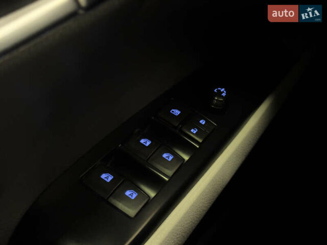 Синий Тойота Камри, объемом двигателя 2.49 л и пробегом 108 тыс. км за 18959 $, фото 25 на Automoto.ua