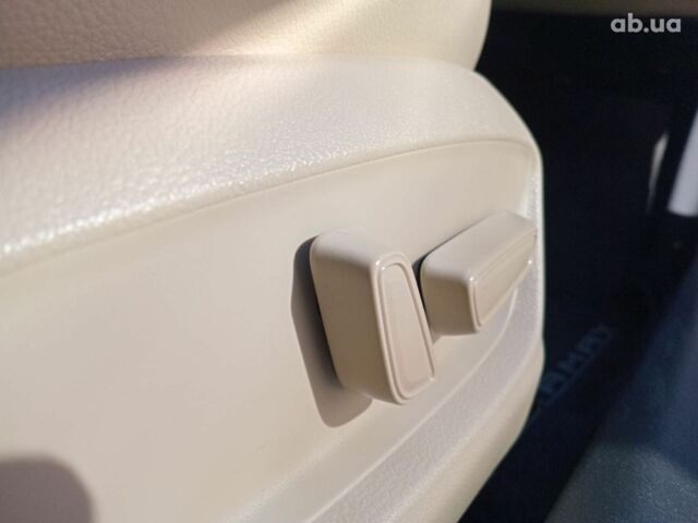 Синий Тойота Камри, объемом двигателя 2.5 л и пробегом 85 тыс. км за 22690 $, фото 6 на Automoto.ua