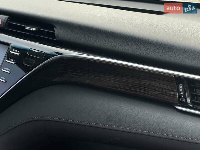 Синий Тойота Камри, объемом двигателя 2.49 л и пробегом 84 тыс. км за 18999 $, фото 33 на Automoto.ua