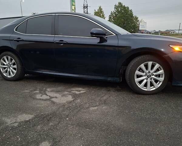 Синий Тойота Камри, объемом двигателя 2.49 л и пробегом 182 тыс. км за 21500 $, фото 7 на Automoto.ua