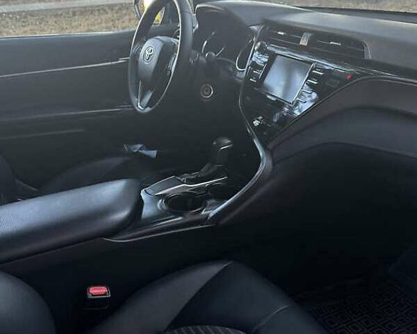 Синий Тойота Камри, объемом двигателя 2.49 л и пробегом 118 тыс. км за 19700 $, фото 6 на Automoto.ua