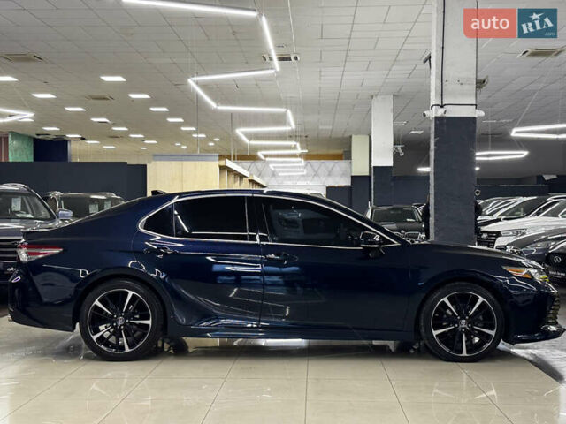 Синій Тойота Камрі, об'ємом двигуна 2.49 л та пробігом 81 тис. км за 20999 $, фото 4 на Automoto.ua