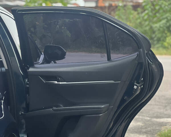 Синий Тойота Камри, объемом двигателя 2.49 л и пробегом 150 тыс. км за 18500 $, фото 40 на Automoto.ua