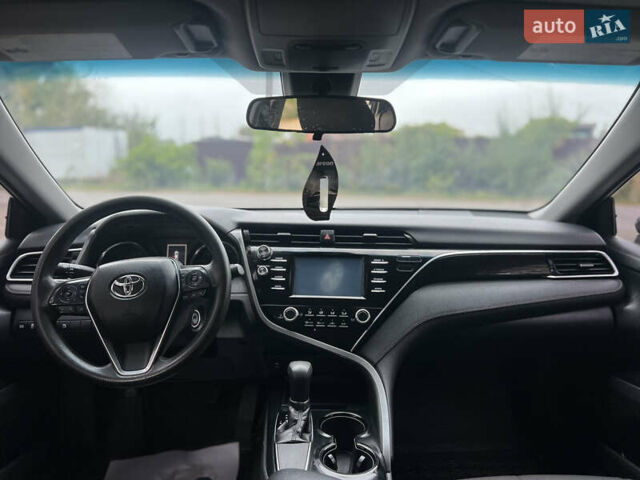 Синий Тойота Камри, объемом двигателя 2.49 л и пробегом 150 тыс. км за 18500 $, фото 45 на Automoto.ua