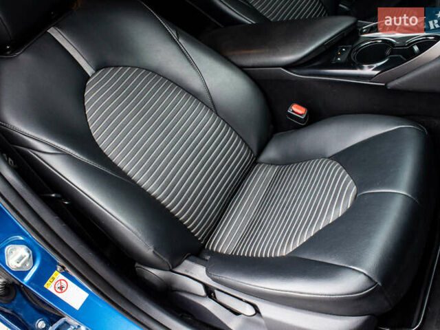 Синий Тойота Камри, объемом двигателя 2.49 л и пробегом 88 тыс. км за 21700 $, фото 52 на Automoto.ua