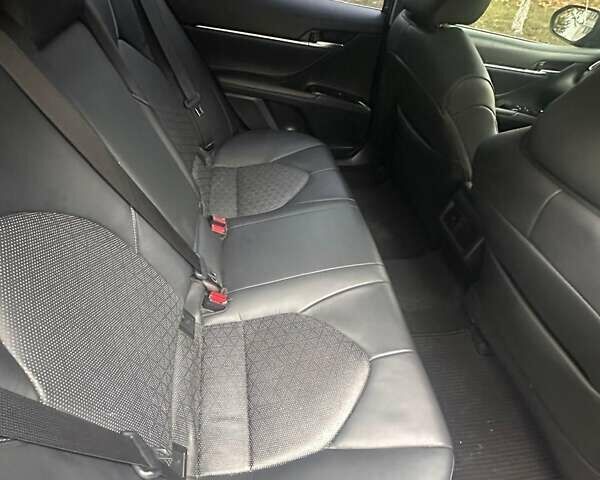 Синій Тойота Камрі, об'ємом двигуна 2.49 л та пробігом 140 тис. км за 19000 $, фото 6 на Automoto.ua