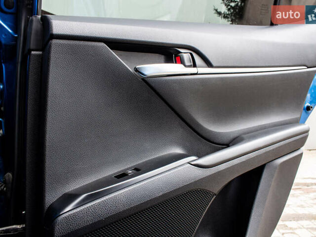 Синий Тойота Камри, объемом двигателя 2.49 л и пробегом 88 тыс. км за 21700 $, фото 49 на Automoto.ua