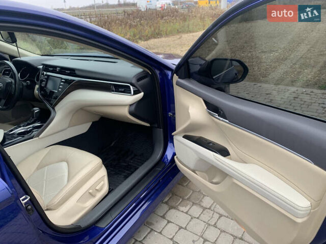 Синий Тойота Камри, объемом двигателя 2.49 л и пробегом 85 тыс. км за 25500 $, фото 4 на Automoto.ua